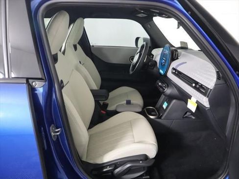 New 2026 MINI Cooper S image 21