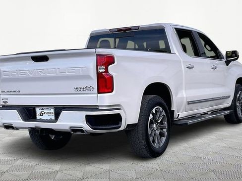 Used 2025 Chevrolet Silverado 1500 High Country image 5