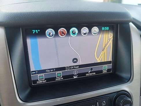 Used 2020 GMC Yukon XL Denali w/ Denali Premium Package image 30