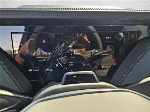New 2026 GMC Yukon AT4 w/ AT4 Premium Plus Package AWD/4WD image 11