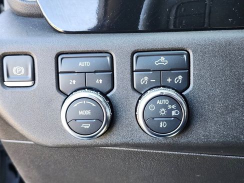 Used 2023 GMC Sierra 1500 Elevation AWD/4WD image 21