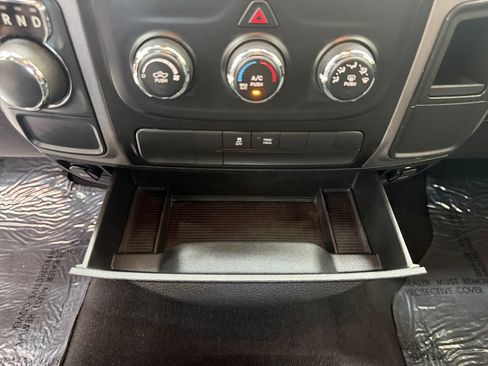 Used 2018 RAM 1500 Express w/ Express Value Package RWD image 31