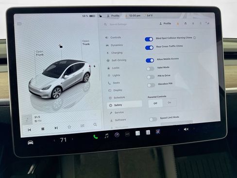 Used 2023 Tesla Model Y Long Range AWD/4WD image 42