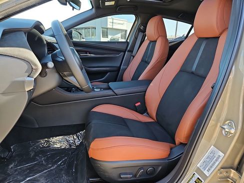 New 2025 MAZDA MAZDA3 Carbon image 14