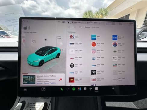 Used 2025 Tesla Model 3 Long Range RWD image 23