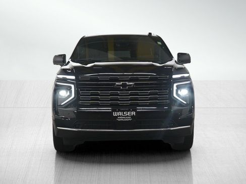 Used 2025 Chevrolet Tahoe High Country w/ Sun And Tow Package AWD/4WD image 9