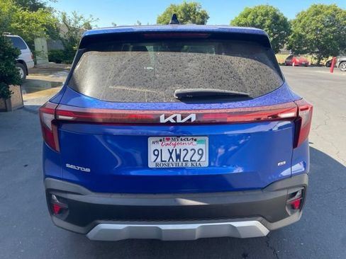 Used 2024 Kia Seltos LX AWD/4WD image 5