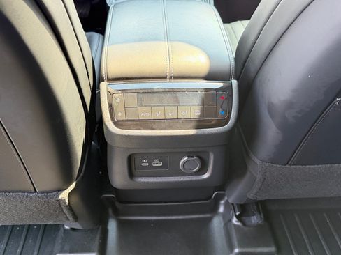 Used 2024 INFINITI QX60 Luxe AWD/4WD image 30