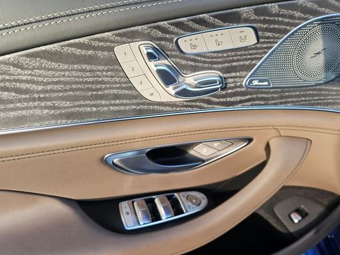 Used 2022 Mercedes-Benz AMG GT 43 image 28