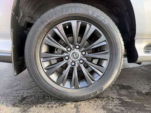 Used 2023 Lexus GX 460 Premium image 34