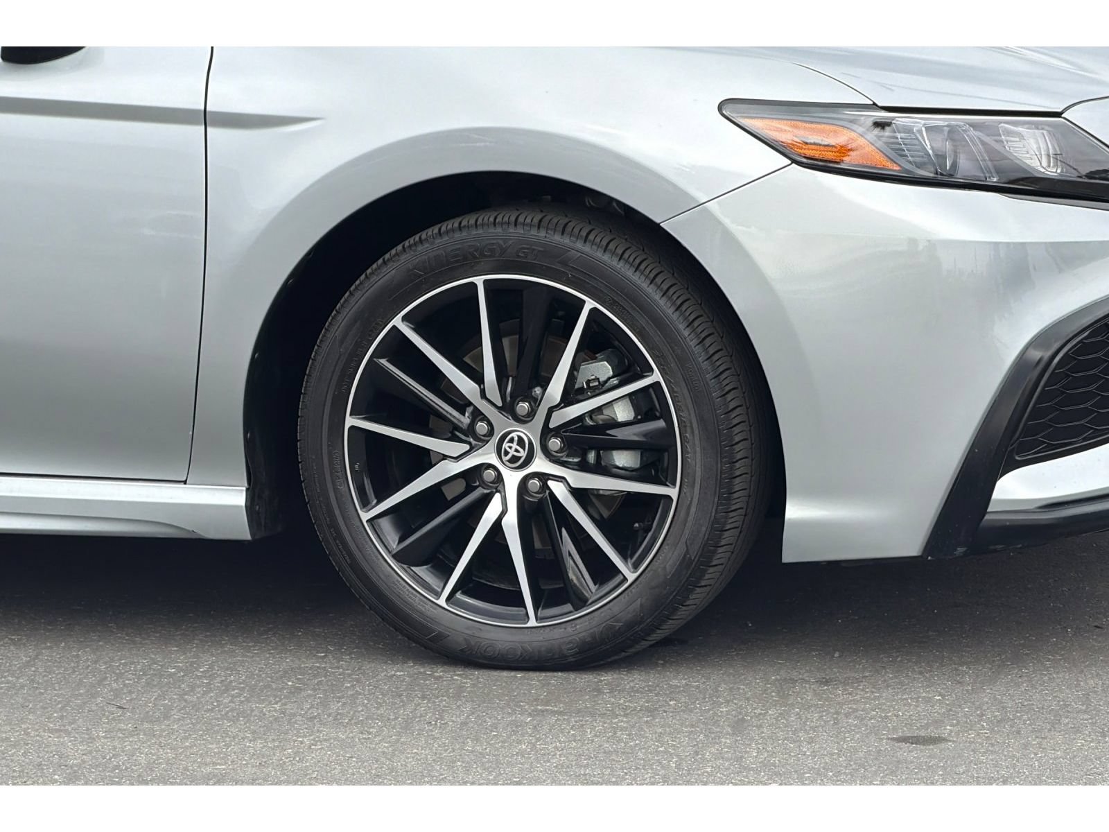 Certified 2024 Toyota Camry SE FWD image 30