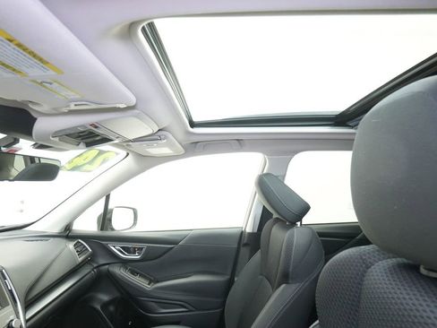 Used 2024 Subaru Forester Premium image 18