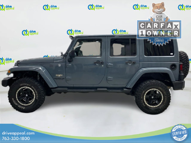 Used 2014 Jeep Wrangler Unlimited Sahara w/ Dual Top Group AWD/4WD image 9