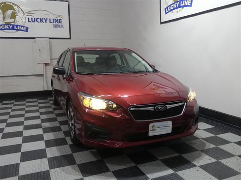 Used 2018 Subaru Impreza 2.0i w/ Popular Package #2 AWD/4WD image 5