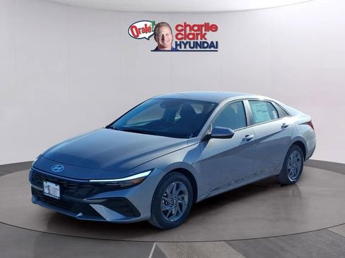 New 2026 Hyundai Elantra Blue image 1