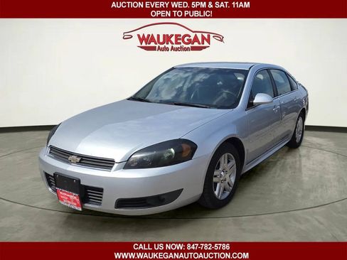 Used 2010 Chevrolet Impala LT w/ Luxury Edition Package FWD image 1