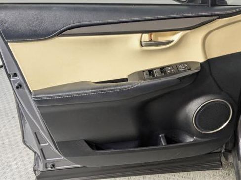 Used 2017 Lexus NX 200t FWD image 13