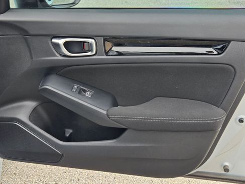 Used 2022 Honda Civic EX image 28