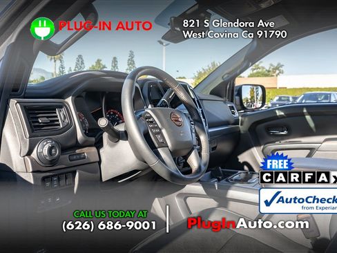 Used 2024 Nissan Titan PRO-4X w/ Off Road Protection Package image 7