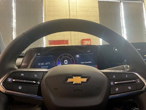 New 2026 Chevrolet Equinox LT w/ Convenience Package II image 41