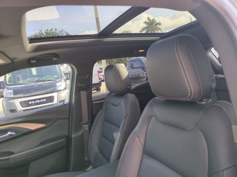 Used 2021 Chevrolet TrailBlazer ACTIV w/ Sun and Liftgate Package FWD image 23