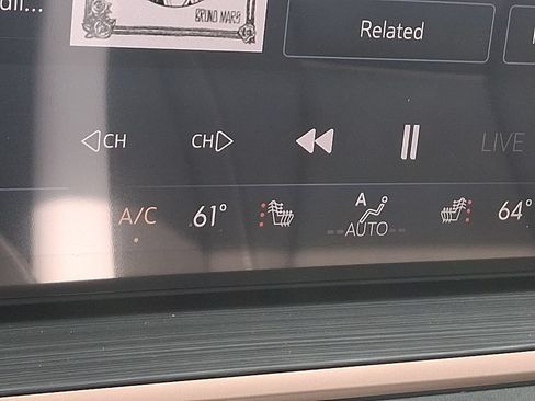 New 2026 Buick Envision Sport Touring AWD/4WD image 24