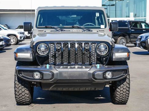 Used 2023 Jeep Wrangler Unlimited image 2