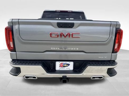 New 2026 GMC Sierra 1500 SLT w/ SLT Premium Package image 4