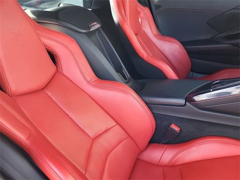 Used 2022 Chevrolet Corvette Stingray Coupe w/ Z51 Performance Package image 17