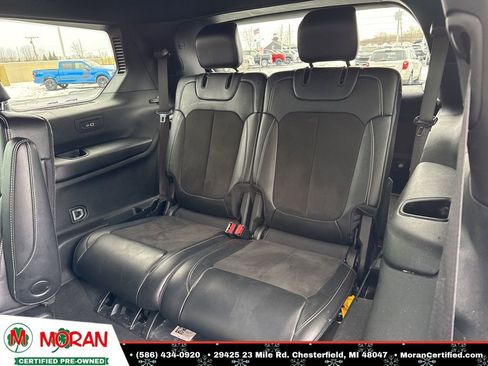 Used 2022 Jeep Grand Cherokee L Laredo image 27