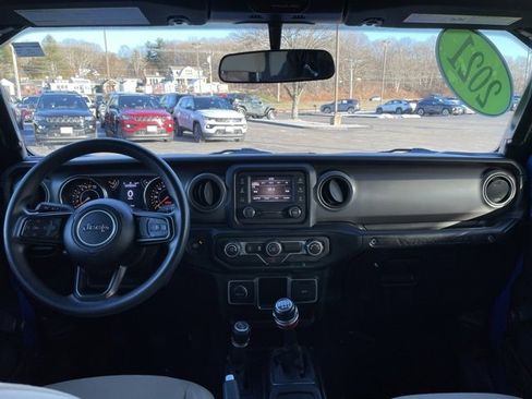 Used 2021 Jeep Wrangler Unlimited Sport image 12