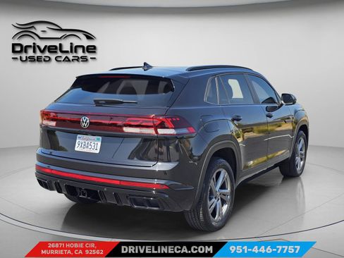 Used 2025 Volkswagen Atlas Cross Sport SEL R-Line AWD/4WD image 6
