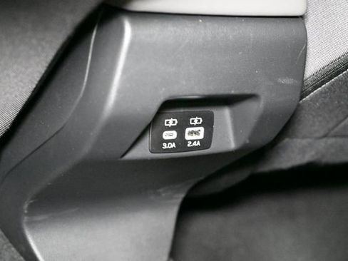 Certified 2025 Subaru Crosstrek 2.0i Premium AWD/4WD image 50