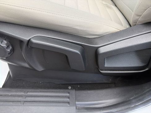 Used 2019 Ford Ranger XLT w/ Equipment Group 301A Mid RWD image 13