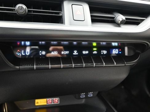 Used 2023 Lexus UX 250h FWD w/ Accessory Package (Z2) image 15