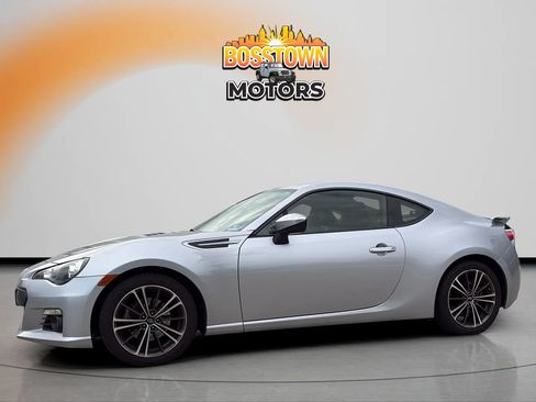 Used 2016 Subaru BRZ Limited RWD image 2