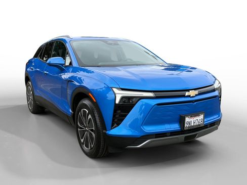 Used 2024 Chevrolet Blazer EV LT AWD/4WD image 7