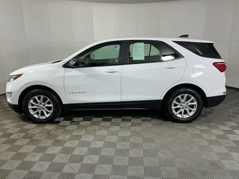 Used 2020 Chevrolet Equinox LS image 6