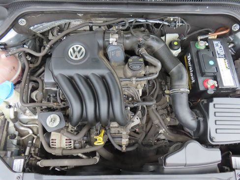 Used 2015 Volkswagen Jetta S FWD image 10