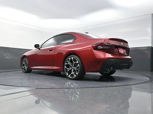 Used 2025 BMW 230i xDrive Coupe w/ M Sport Package AWD/4WD image 32