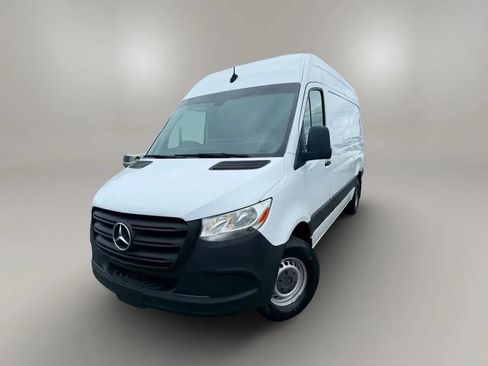Used 2019 Mercedes-Benz Sprinter 2500 image 1