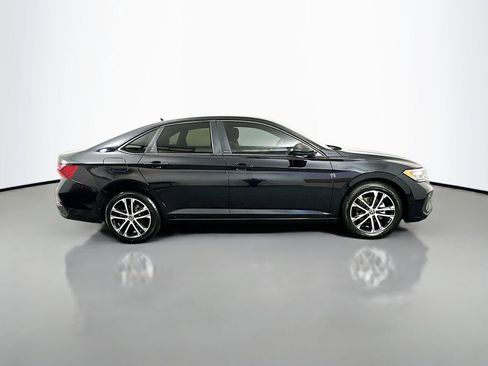Used 2023 Volkswagen Jetta Sport FWD image 4