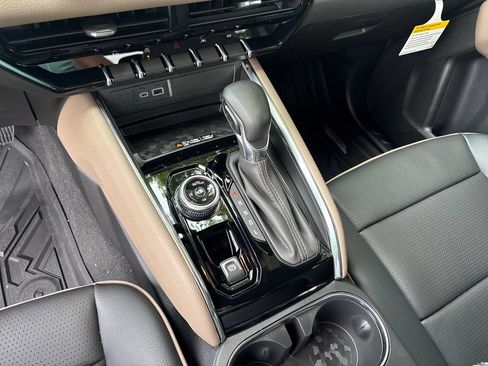New 2026 GMC Canyon Denali AWD/4WD image 20