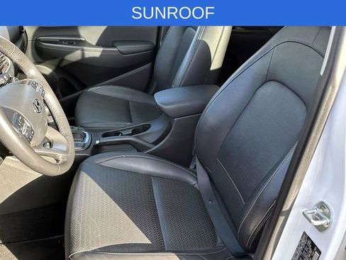 Used 2021 Hyundai Kona Limited image 16