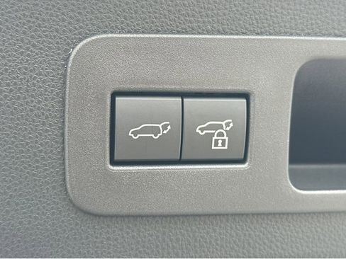 New 2026 Lexus LX 600 4WD w/ Luxury Package image 21