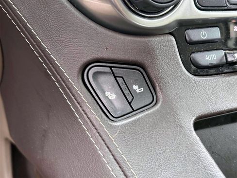 Used 2019 Chevrolet Tahoe LT image 18