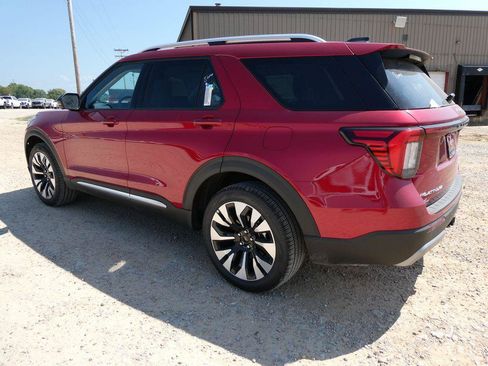 New 2026 Ford Explorer Platinum w/ LUX Leather Package AWD/4WD image 8