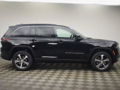 New 2026 Jeep Grand Cherokee Limited AWD/4WD image 3