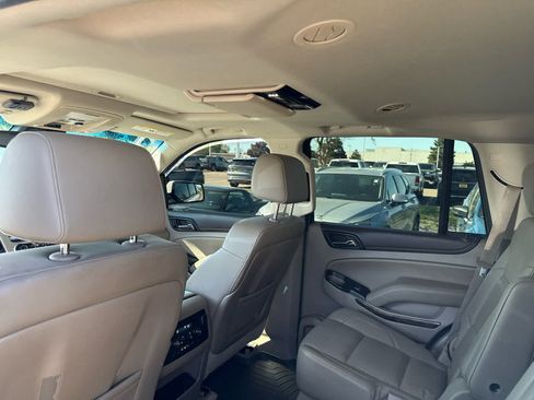 Used 2015 GMC Yukon SLT w/ Open Road Package AWD/4WD image 10