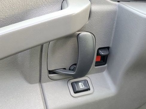 Certified 2021 Chevrolet Express 2500 w/ Communications Package RWD image 10